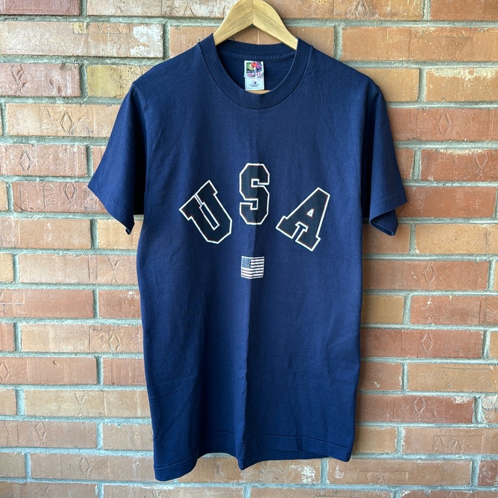 Vintage USA T-Shirt / Medium / Single Stitch / 90s